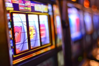 Lightning Baccarat live dealer studio at pt777 h5